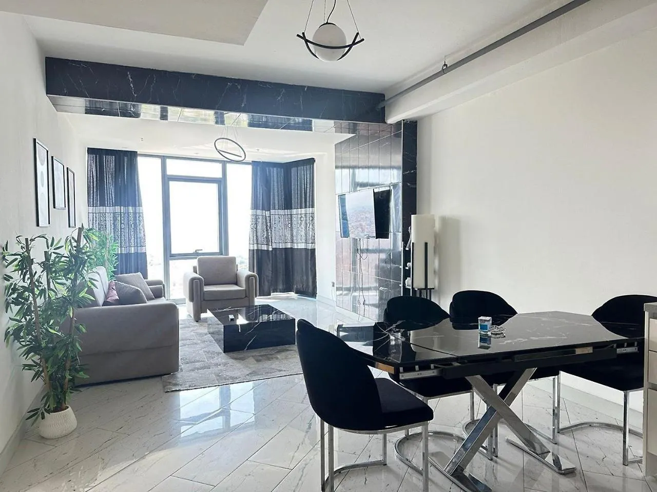 Luxury Apt In The 40 Plus Floor Istanbul