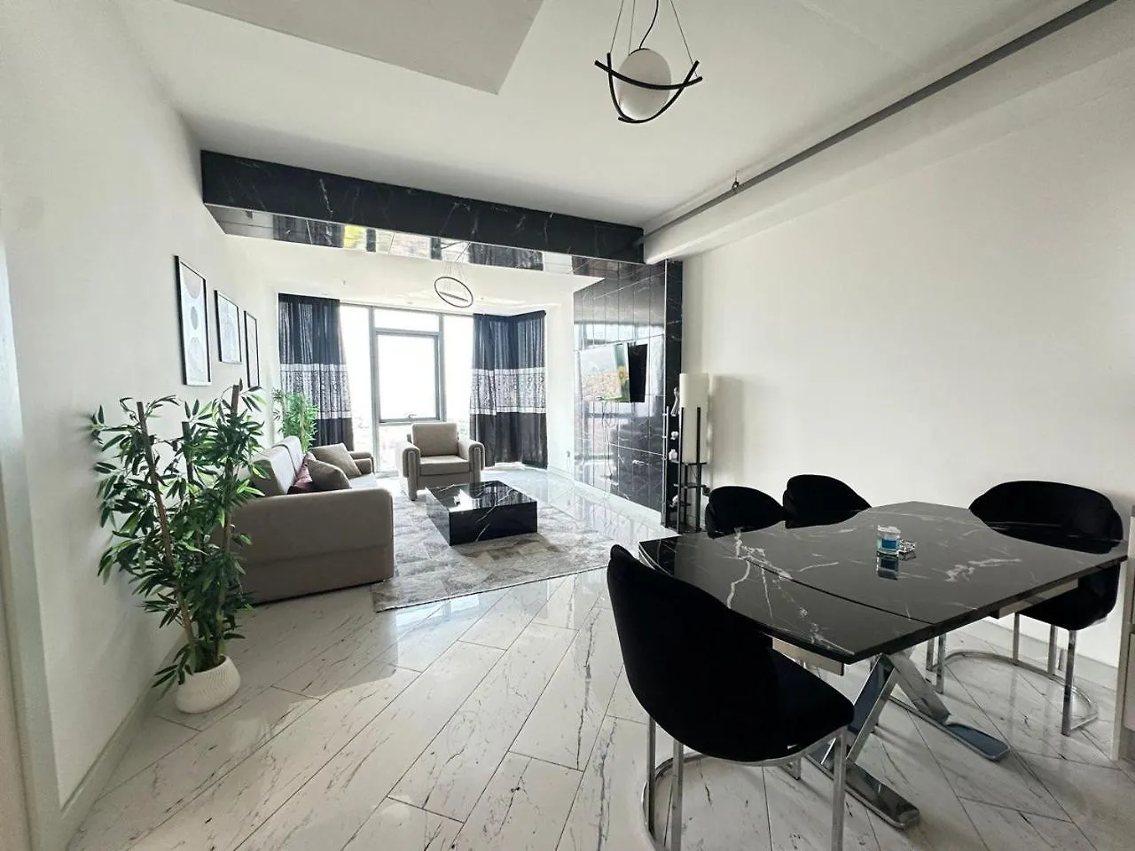 Luxury Apt In The 40 Plus Floor Istanbul